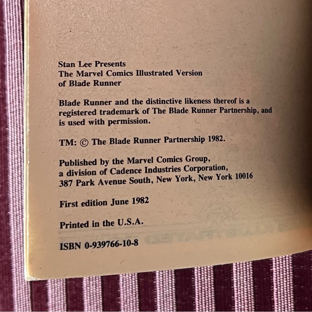 Vintage, First Edition 1982 Blade Runner Marvel illustrated paperback book - Picture 2 of 9
